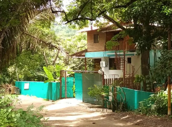 Chicama : Burnt Toast Surfcamp Appartement Nosara